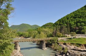 Στρατιωτική γέφυρα Μπουραζανίου