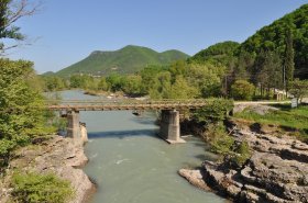 Στρατιωτική γέφυρα Μπουραζανίου